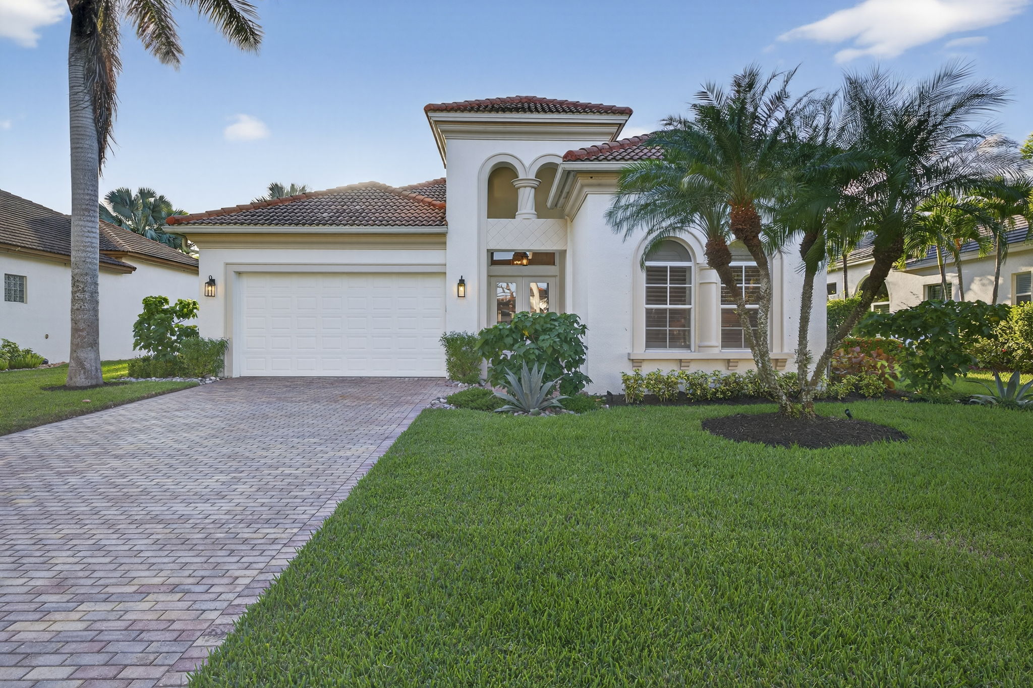 Listing# 25 Property Photo